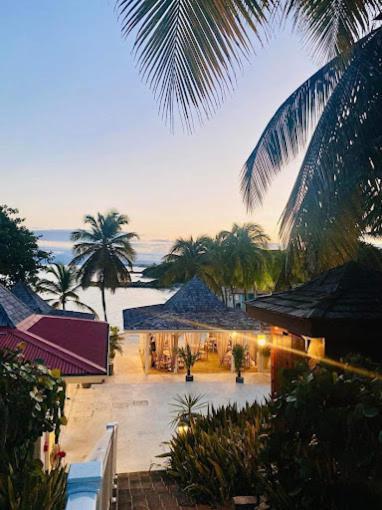 Studio Olia A P&V - Plages, Piscines Et Vue Mer! Sainte-Anne  Exterior foto